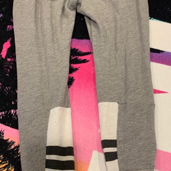 Pink Victoria’s Secret Gray Joggers w/ Tue Waist - Picture 5 of 9